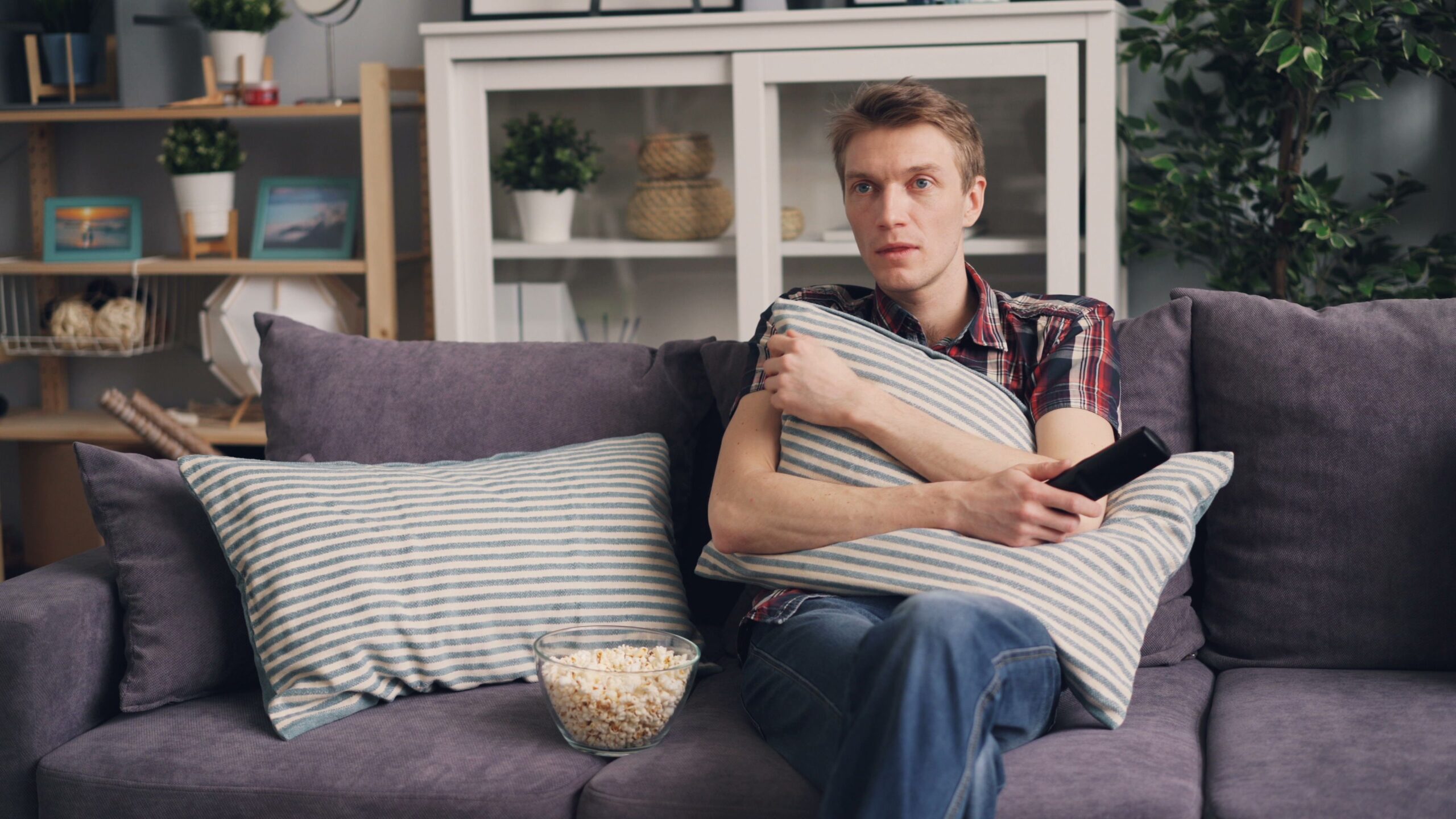 How to Reduce a Sedentary Lifestyle: 10 Simple Ways to Move More Every Day