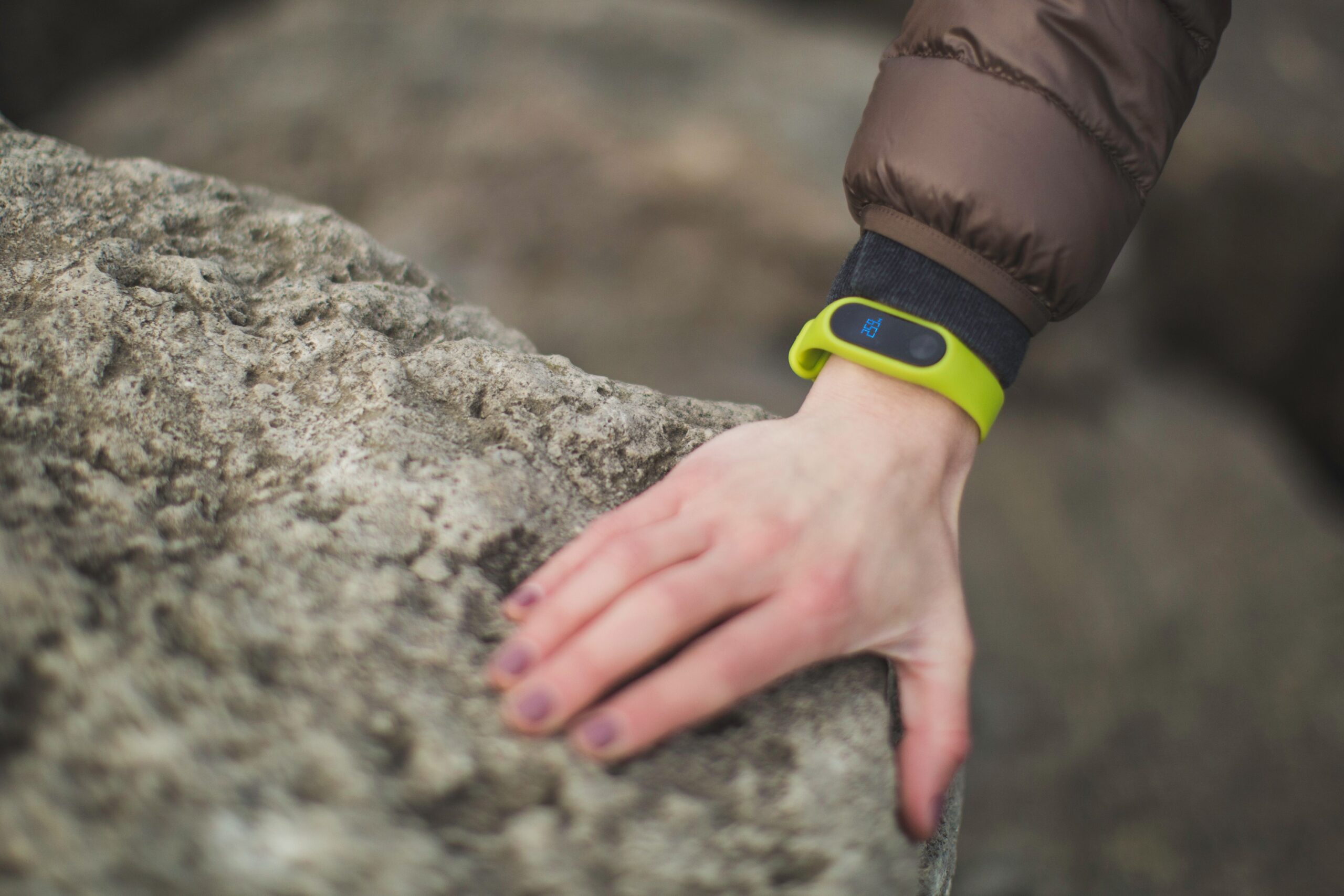 Best Fitness Trackers for Walking (2026): Top Picks to Track Your Daily Steps and Health