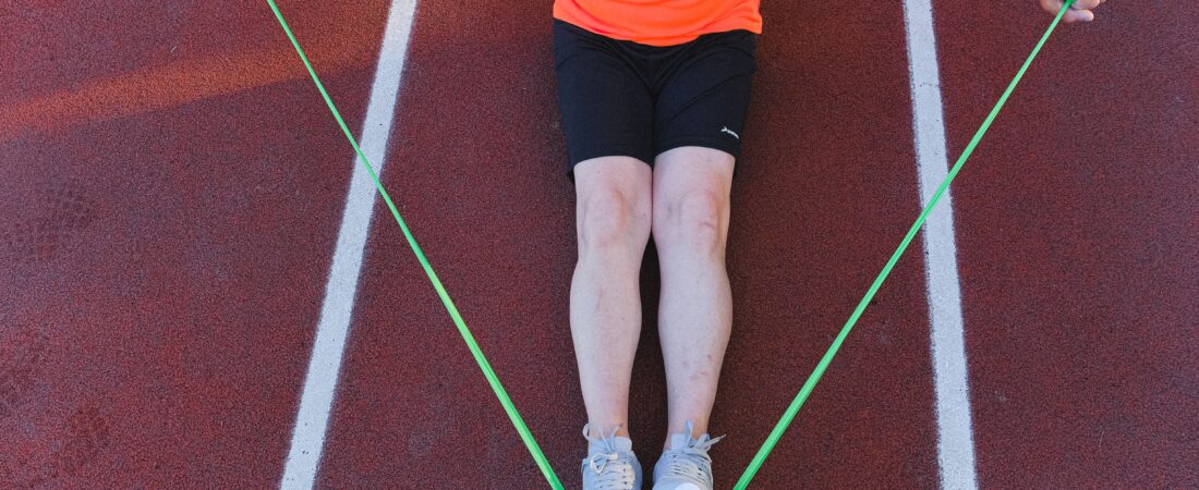 Best Stretch Straps (2026): Top Picks for Flexibility, Mobility & Everyday Stretching