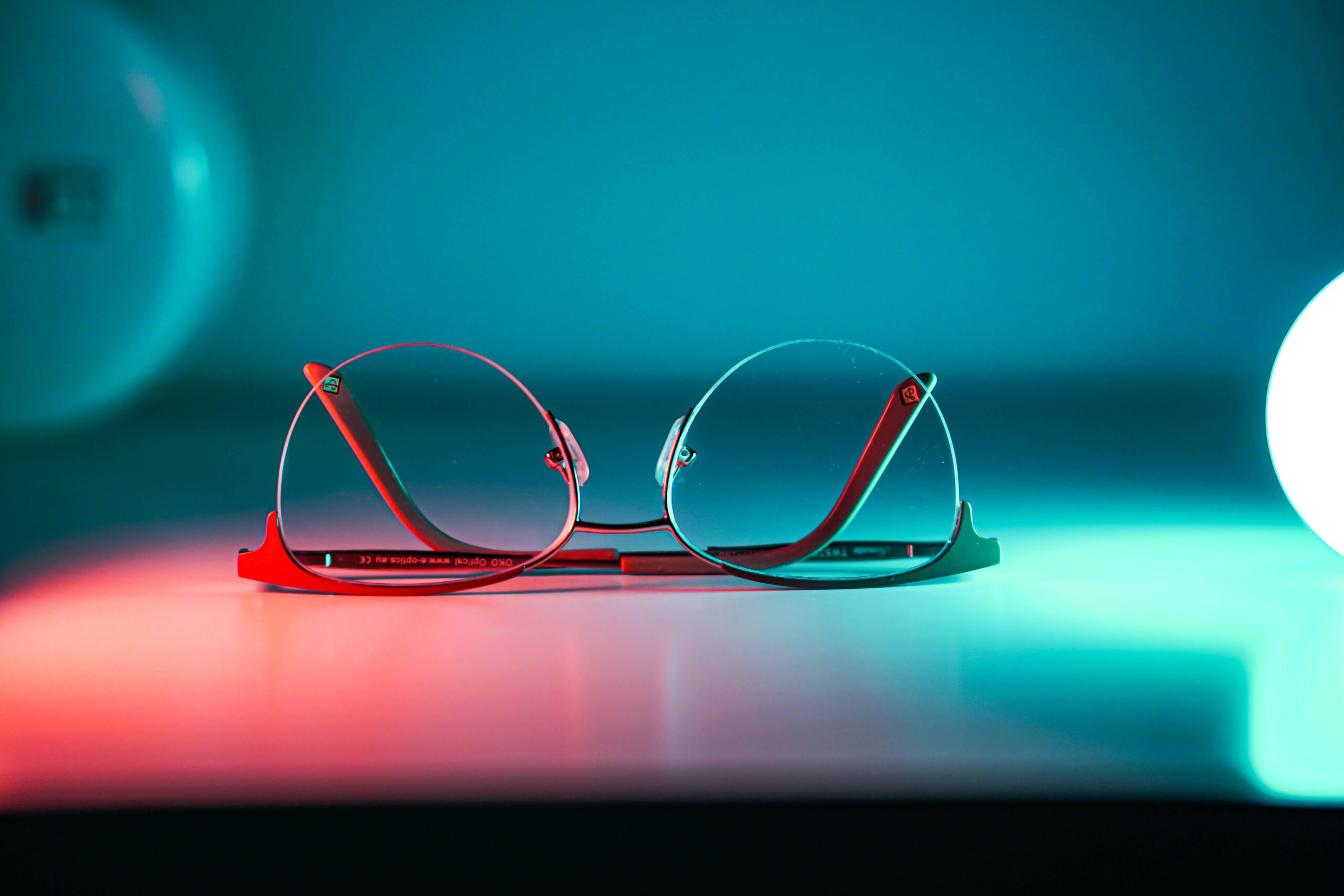 Best Blue Light Glasses (2026): Top Picks for Office Workers & Screen Users